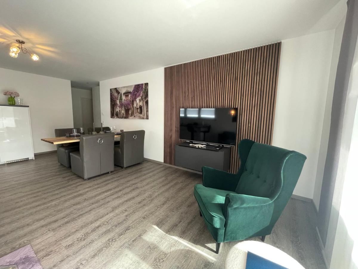 Exklusive Wohnung Zentral Mit Grossem Balkon Losheim Exterior foto