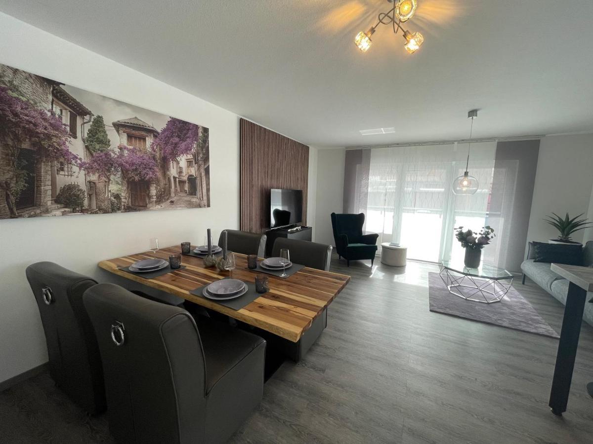 Exklusive Wohnung Zentral Mit Grossem Balkon Losheim Exterior foto