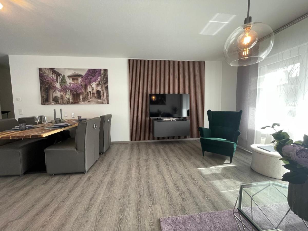 Exklusive Wohnung Zentral Mit Grossem Balkon Losheim Exterior foto