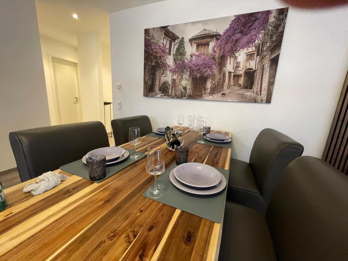 Exklusive Wohnung Zentral Mit Grossem Balkon Losheim Exterior foto